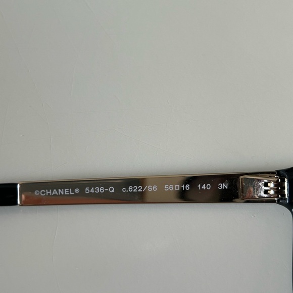 Chanel Black 5436-Q aviator sunglasses - Picture 3 of 6